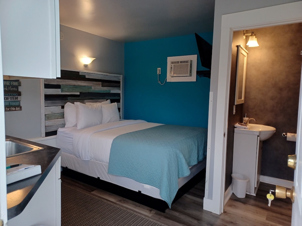 Alexanders Landing - photo 49