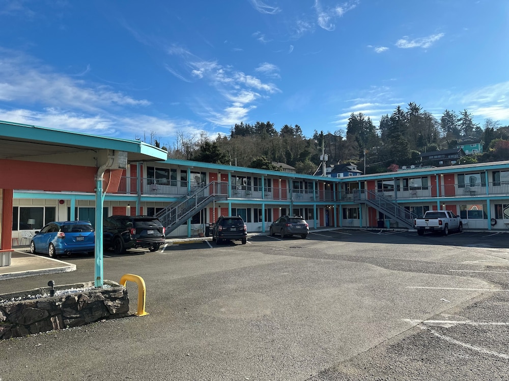Atomic Motel - photo 58