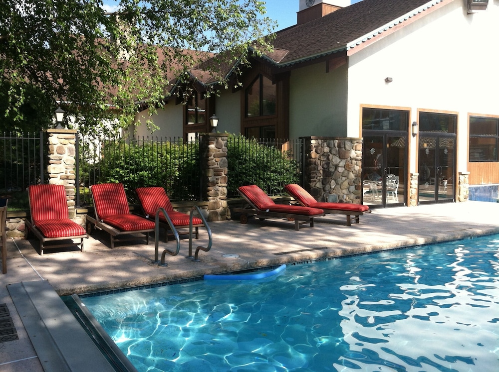 The Inn At Holiday Valley - photo 22