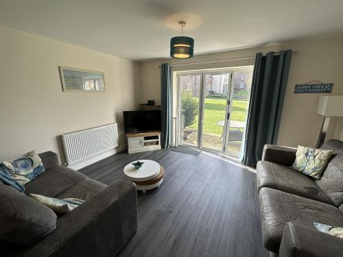 A Wave From It All Part of the The Bay Filey Holiday Village with pool gym and direct beach access pub restaurant tennis and meadows walks