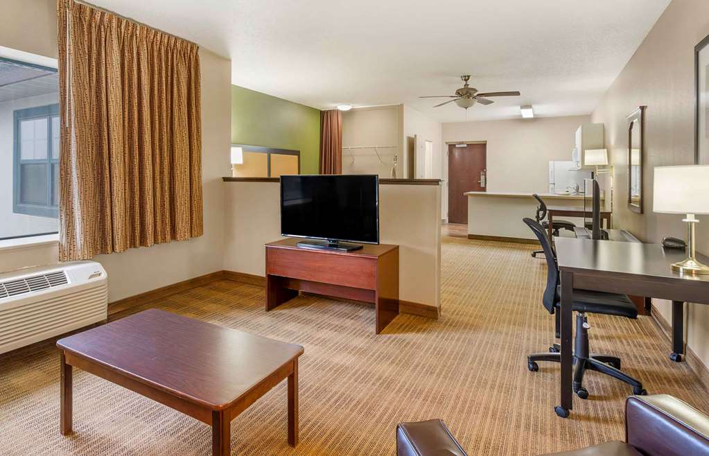 Extended Stay America Select Suites Chicago Lisle - photo 27