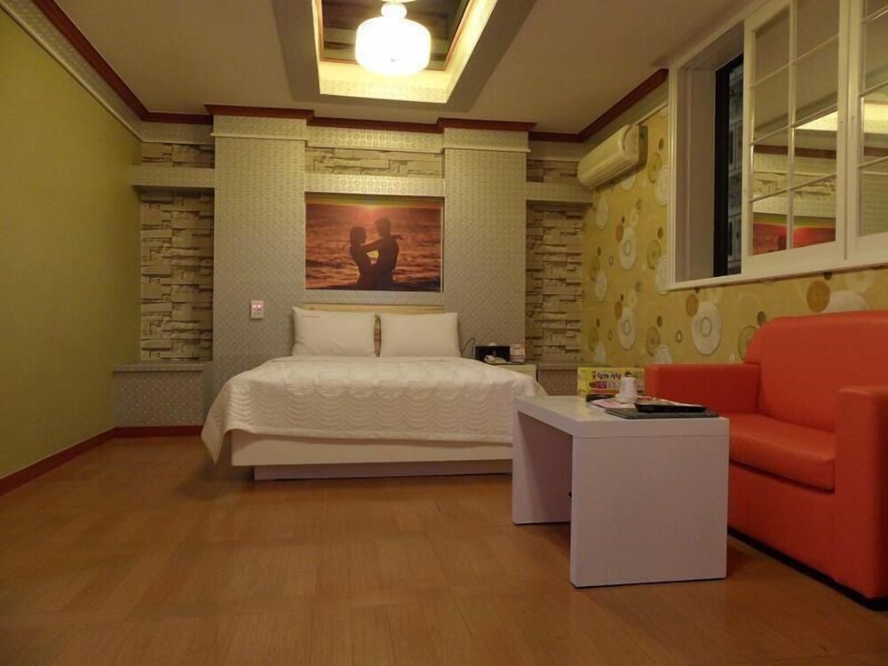 Manhattan Hotel - last minute hotel in Gwangju