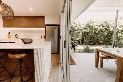 Seaside Escape on ‘Tanah’ — Yaroomba — photo 5