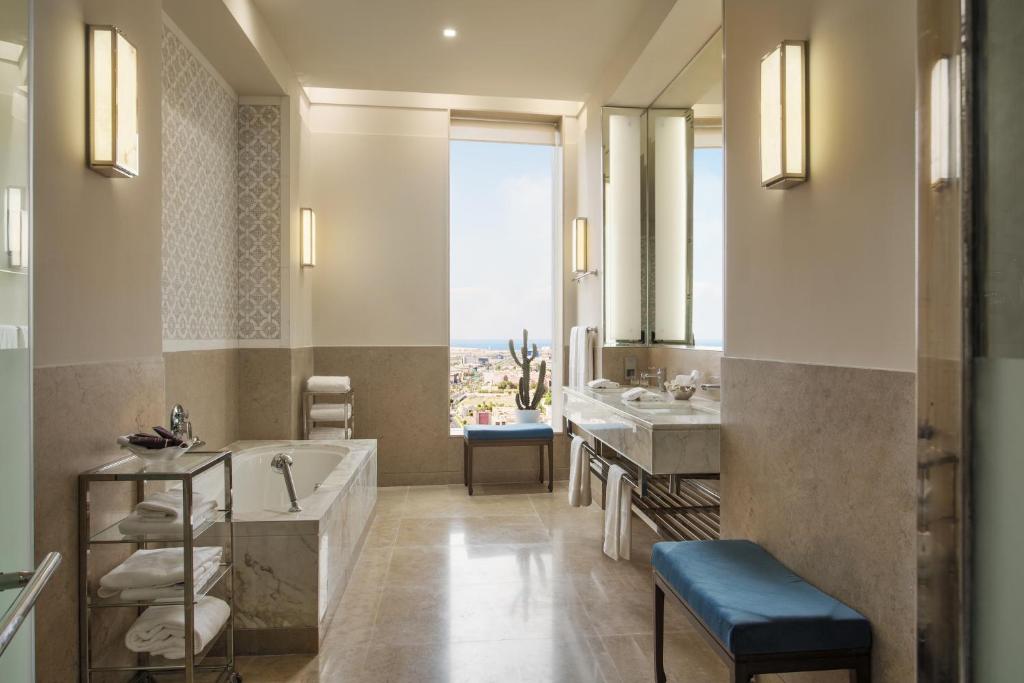 Assila a Luxury Collection Hotel Jeddah — Jeddah — photo 4
