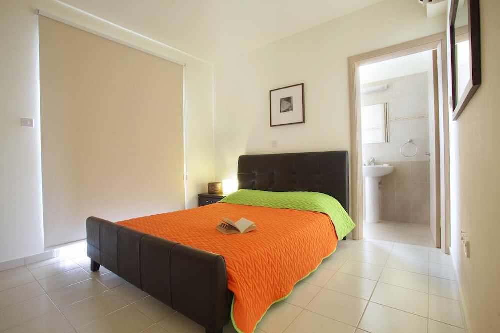 3 BR Villa Clover