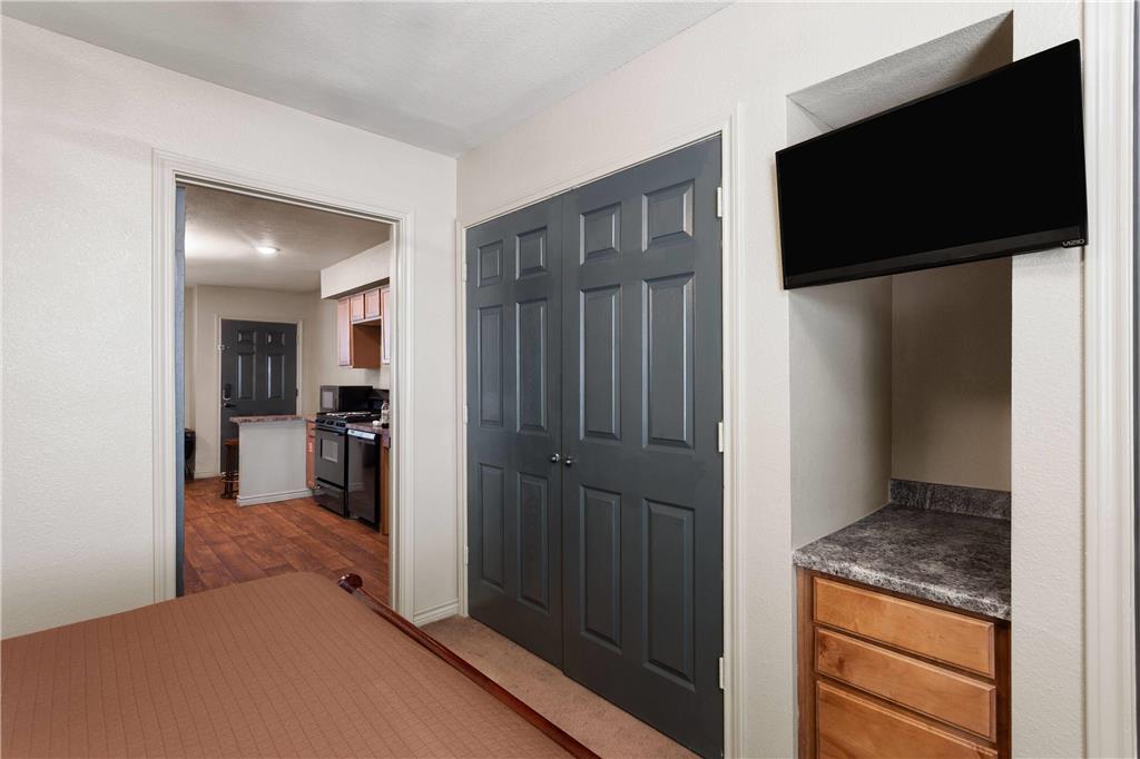 Eagle's Den Suites Big Spring a Travelodge by Wyndham - photo 9