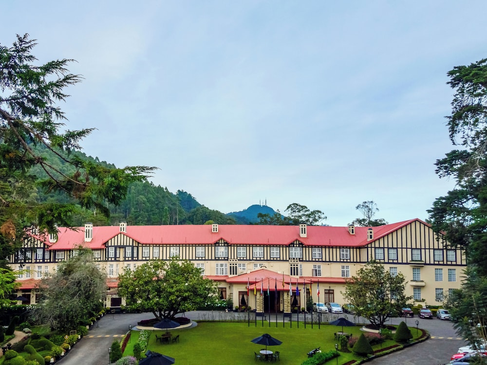 Grand Hotel - carbon neutral hotel in Sri Lanka