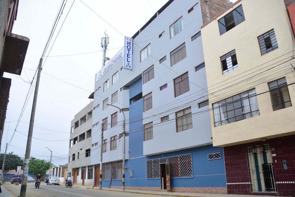 Hotel Jorge Chavez - last minute hotel in Trujillo