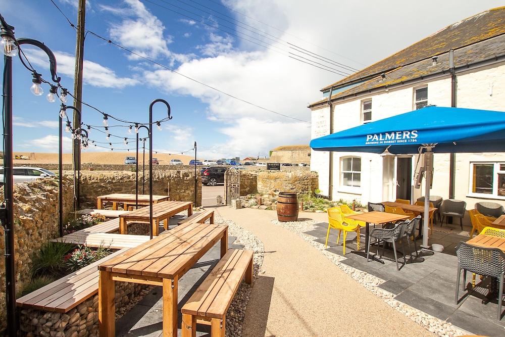 The West Bay Hotel in Bridport, United Kingdom