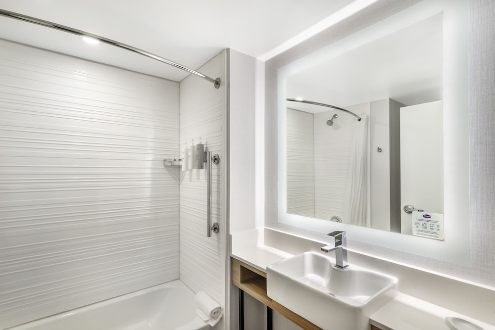 Hampton Inn Atlanta Stockbridge - photo 22