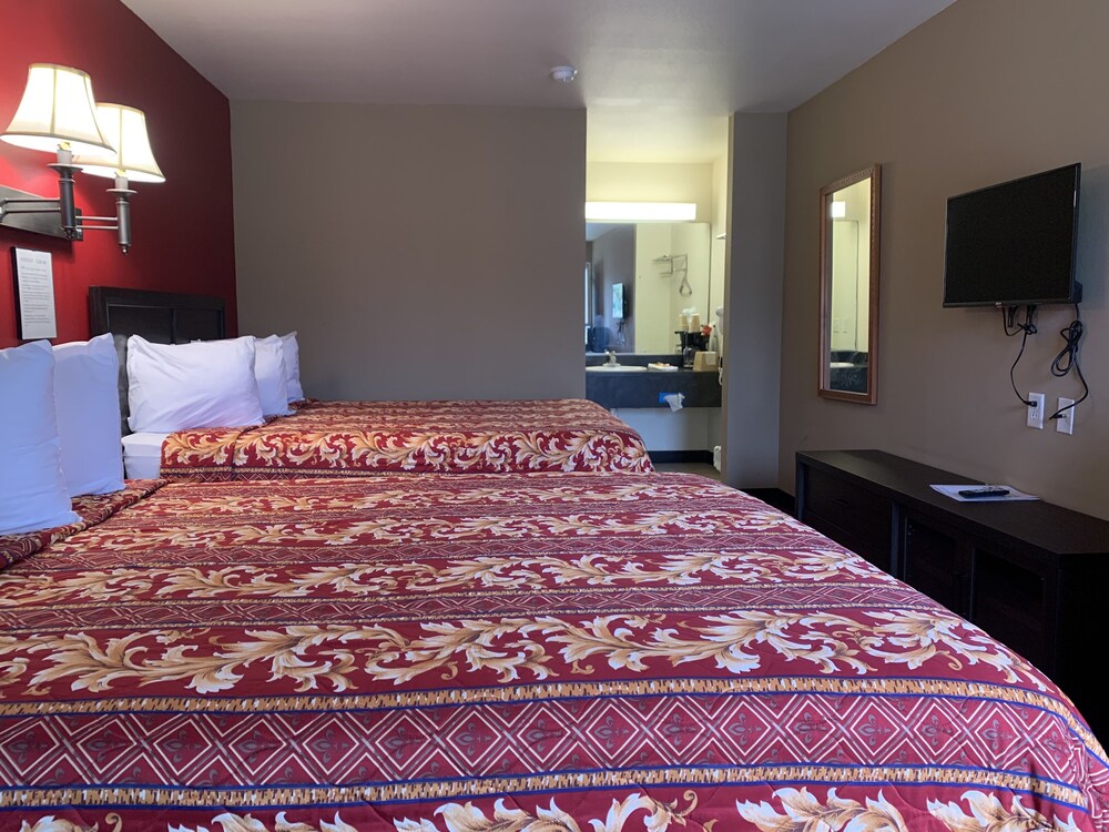 Franklin Inn - photo 7