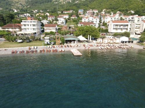 Apartman Mia — 4-Star Luxury Hotel in Risan, Montenegro
