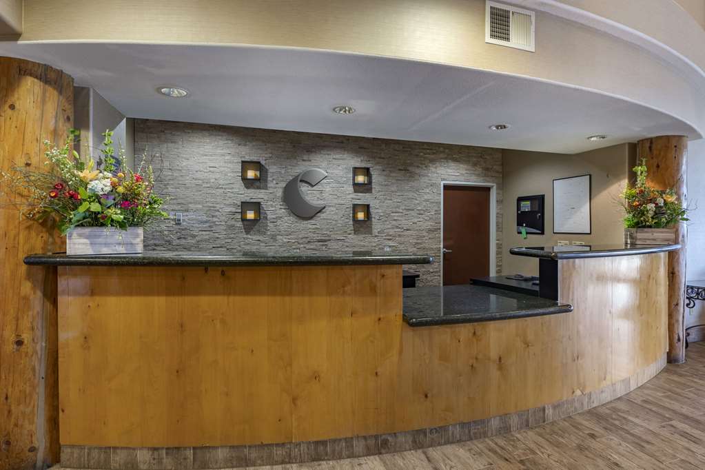 Comfort Suites Golden West on Evergreen Parkway - photo 4