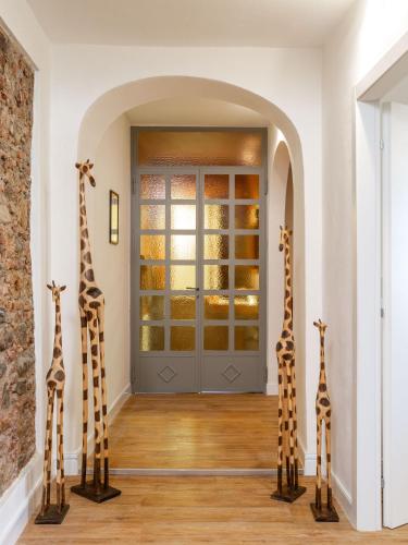 Appartamento Le Giraffe Pietrasanta Centro — 4-Star Luxury Hotel in Pietrasanta, Italy