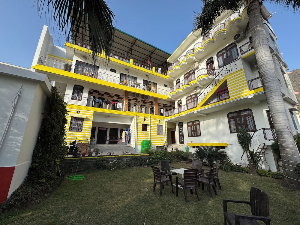 Nirvana Riverside Resort - carbon neutral hotel in Rishikesh