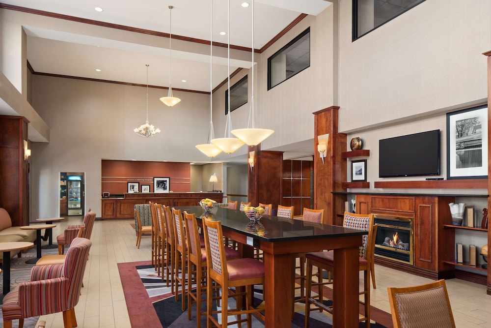 Hampton Inn & Suites Detroit Sterling Heights - photo 22