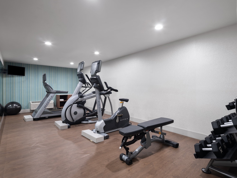 Holiday Inn Express Ft Bragg by IHG - photo 34