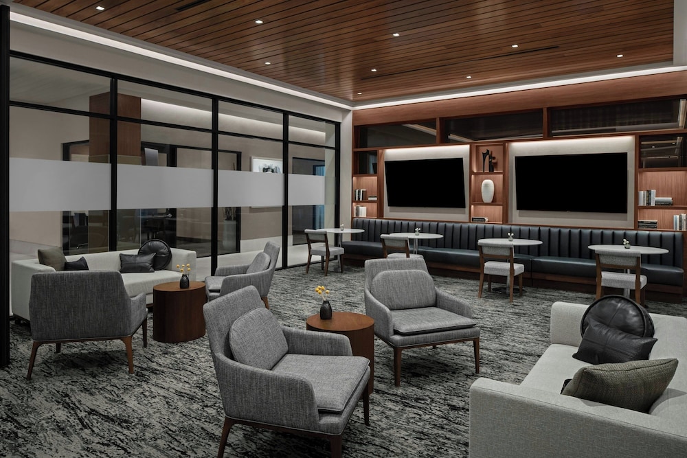 AC Hotel Lansing University Area - photo 30