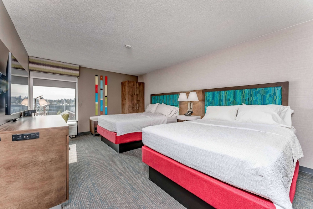Hampton Inn Morgantown - photo 13