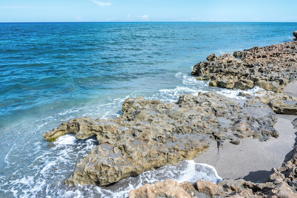 Holiday Inn Express North Palm Beach Oceanview by IHG - photo 112