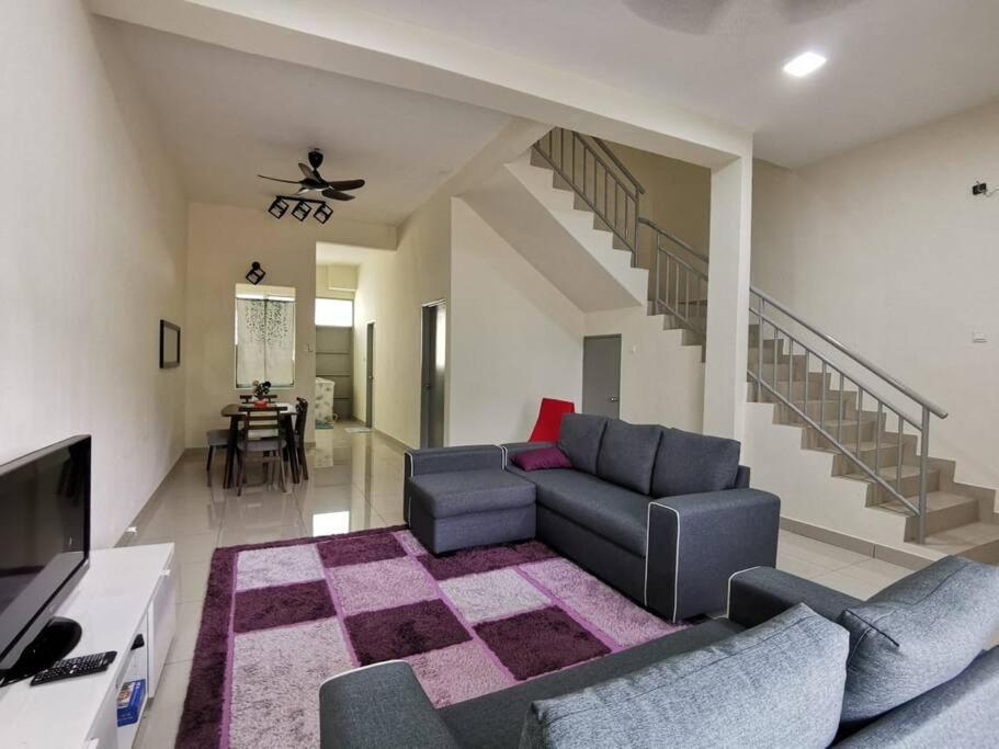 4 Bedroom Homestay in Taiping Perak — 4-Star Luxury Hotel in Taiping, Malaysia