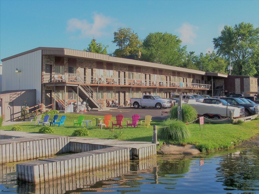 Otter Creek Inn - featured photo