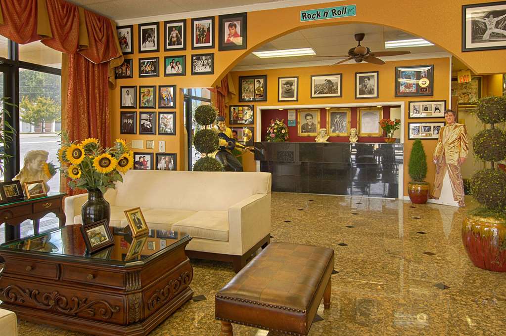 Days Inn by Wyndham Memphis at Graceland - photo 7
