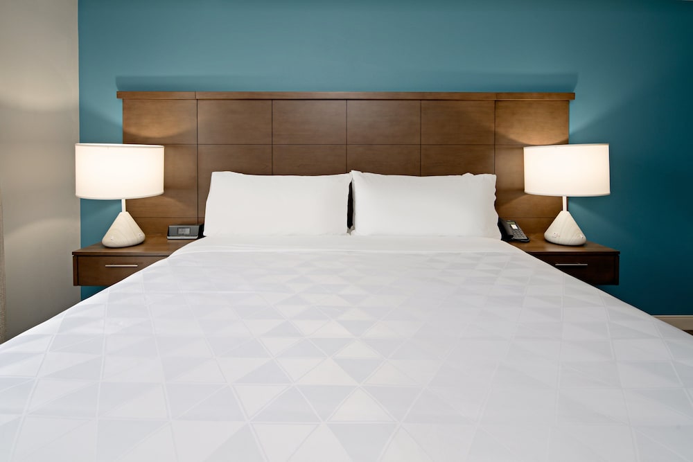 Staybridge Suites Long Beach Airport by IHG - photo 13