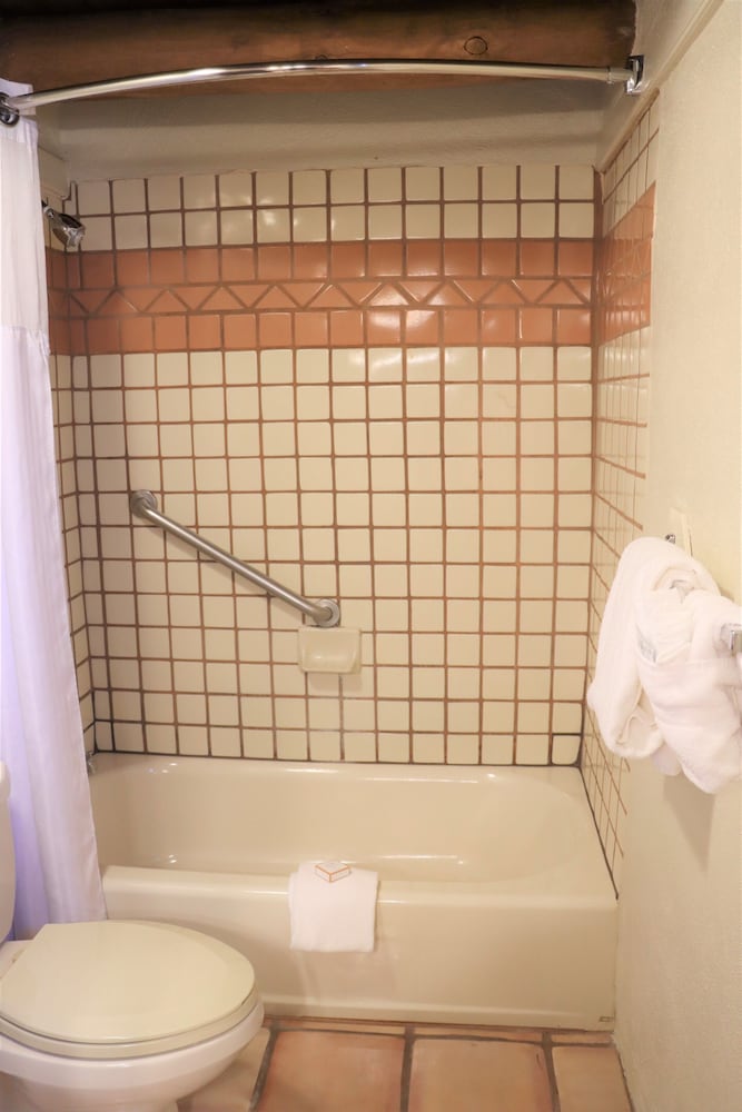 Sagebrush Inn & Suites - photo 69