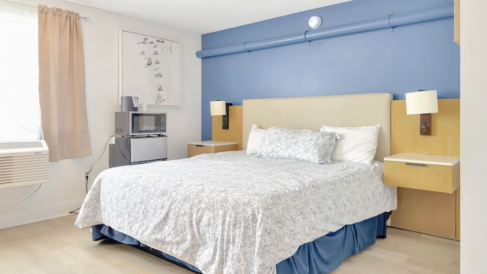 Harborline Hotel - photo 14