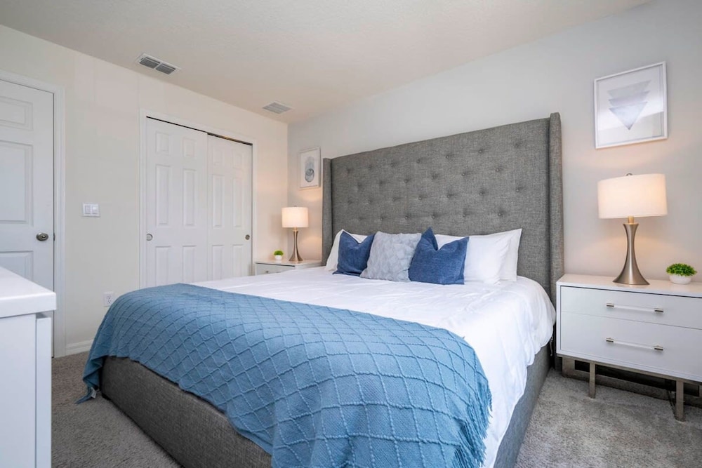 Splendid 5Bd w Pool at Solara Resort 2154 - photo 43