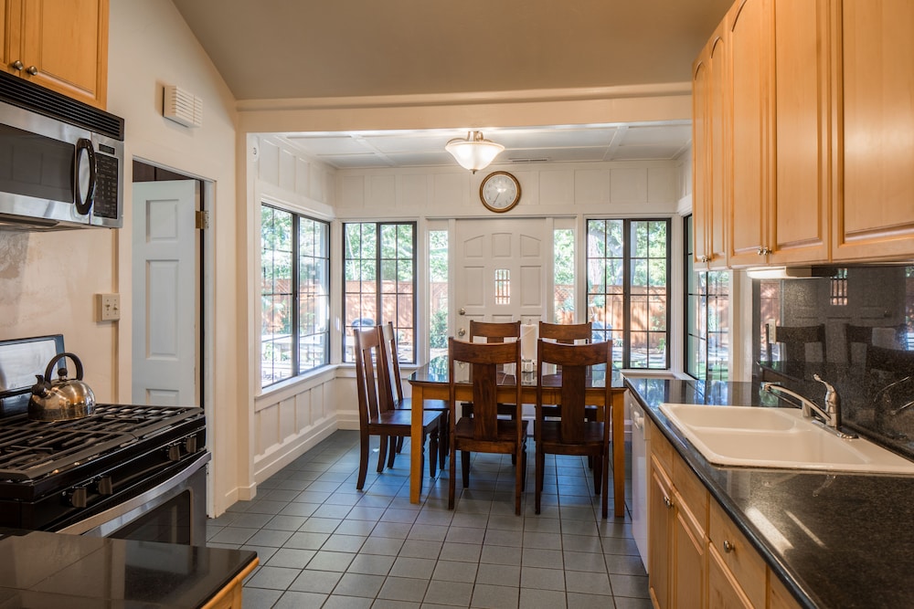 Andril Fireplace Cottages - photo 33