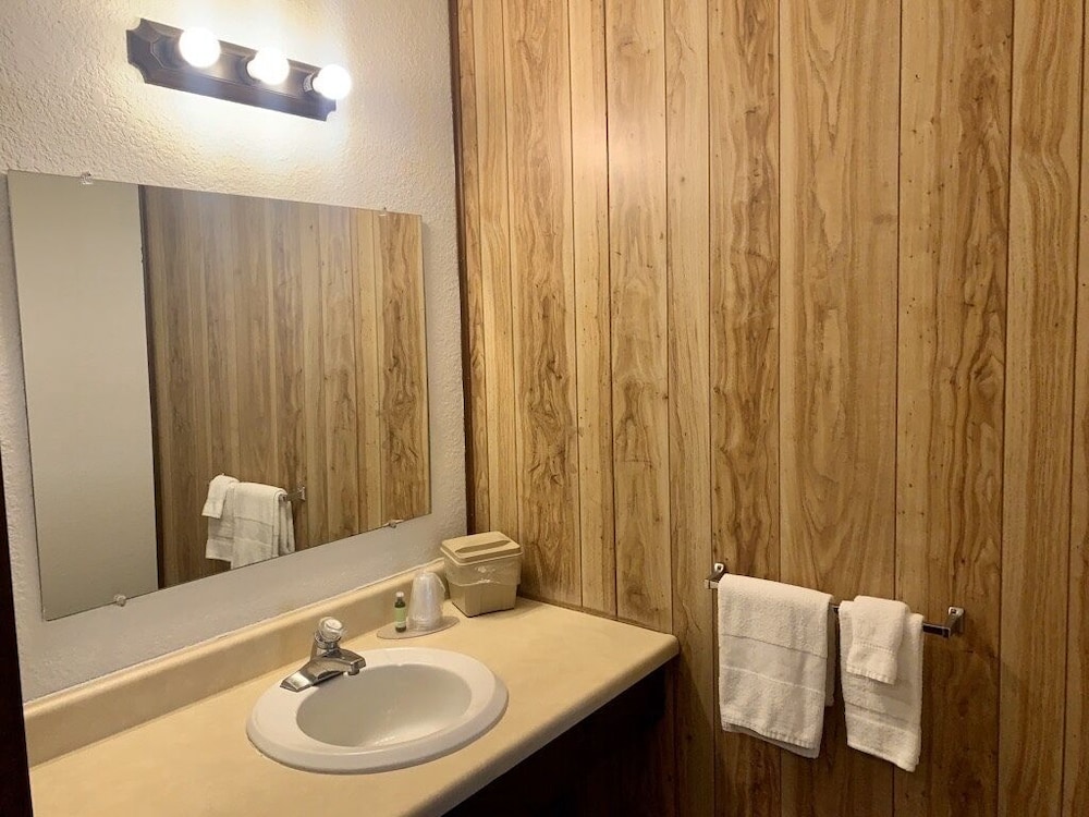 Hidden Lake Resort - photo 17