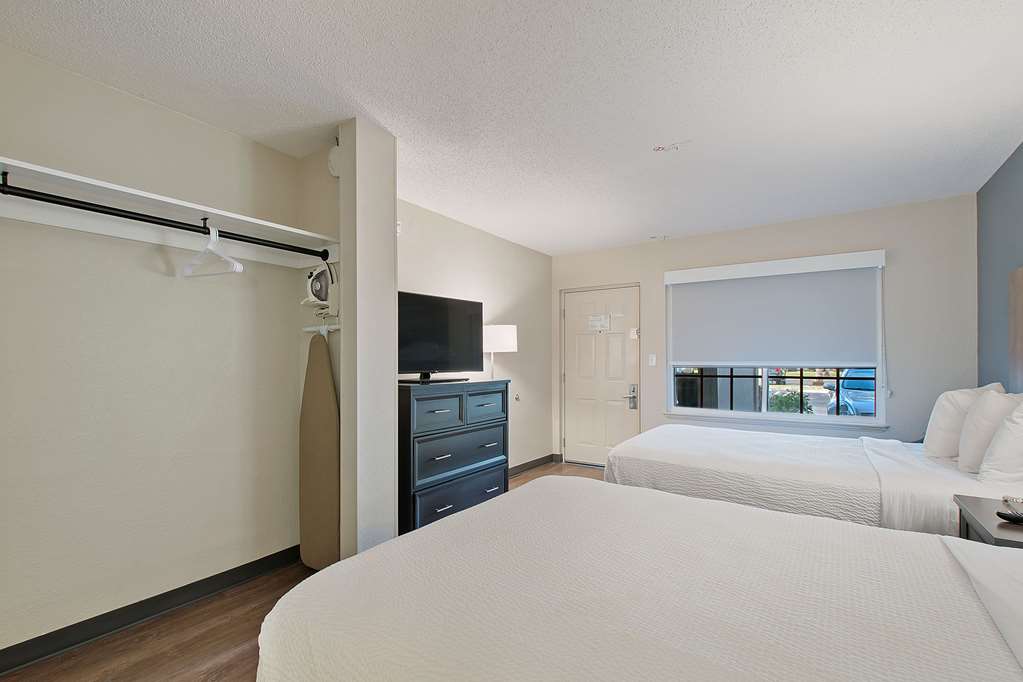 Extended Stay America Suites Miami Airport Blue Lagoon - photo 40