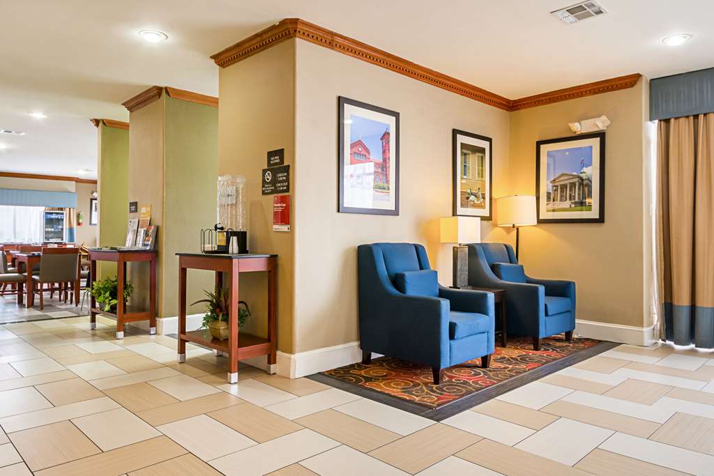 Comfort Suites Lake Charles - photo 9
