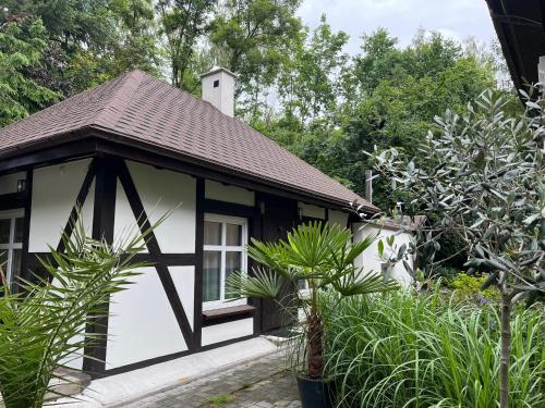 uLasa - carbon neutral hotel in Unknown City