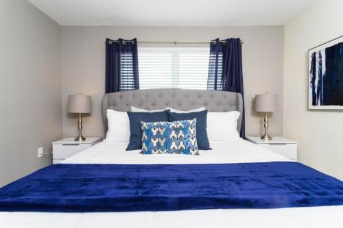 Amazing Villa 5Br Heated Pool Themed Rooms 5 Miles Disney Free Pool Heat Bbq — 4-Star Luxury Hotel in Kissimmee, United States