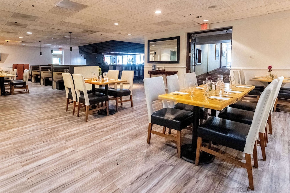 Clarion Hotel BWI Airport Arundel Mills - photo 41