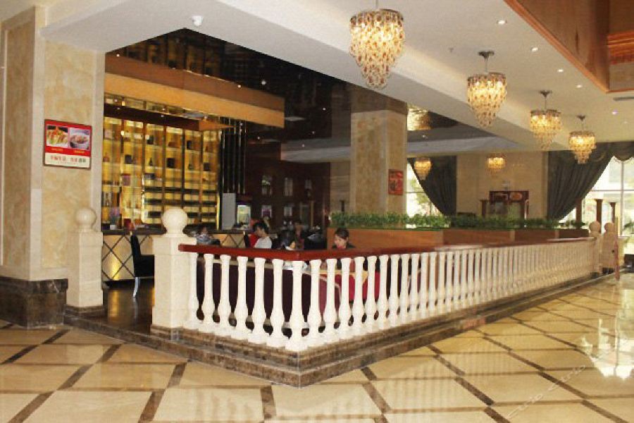 Jin Xian Hotel — hotel in Xintian