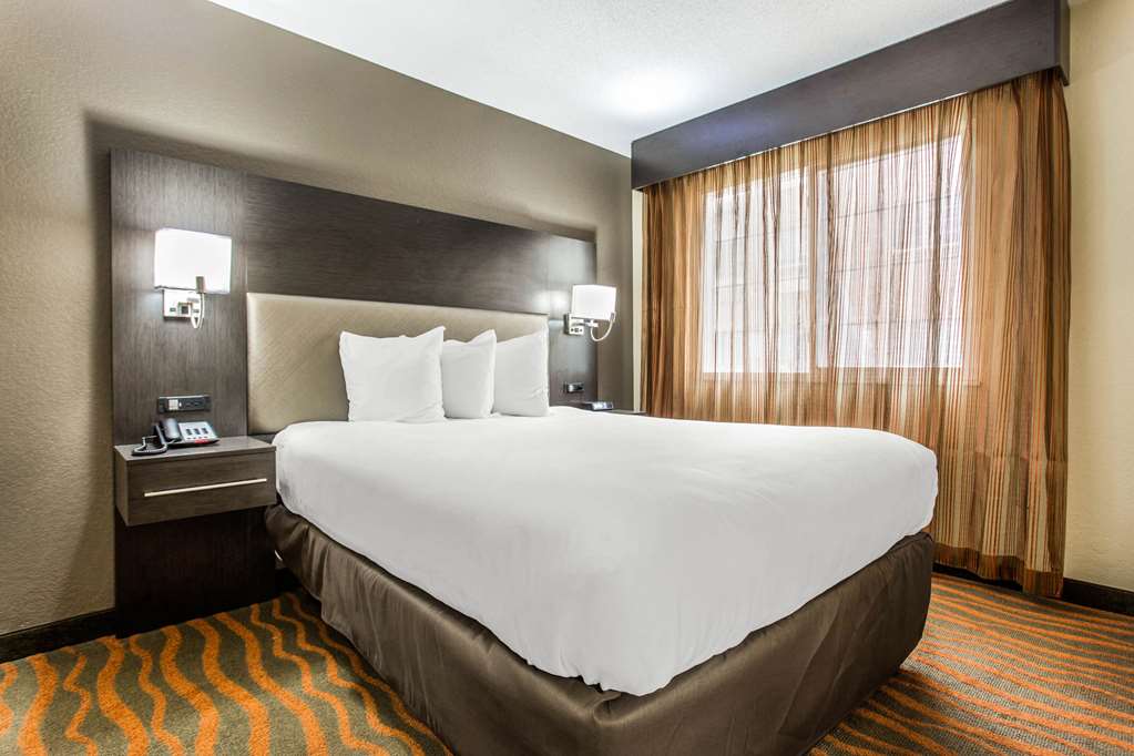 MainStay Suites Greenville Airport - photo 15