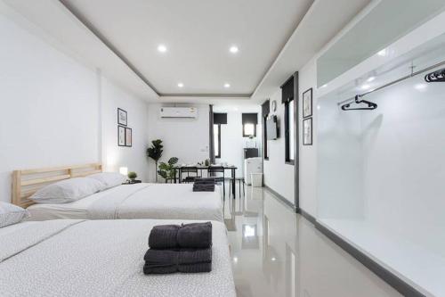 P4 Silom Large 2beds full kitchen WIFI 4 6pax