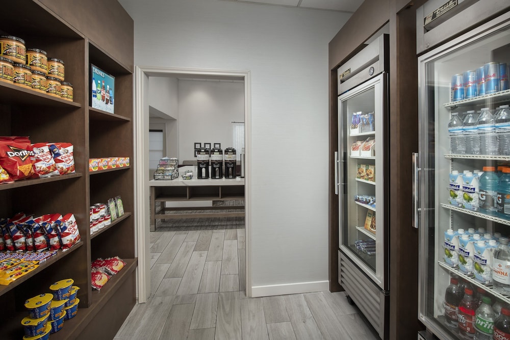 Staybridge Suites San Antonio by IHG - photo 19
