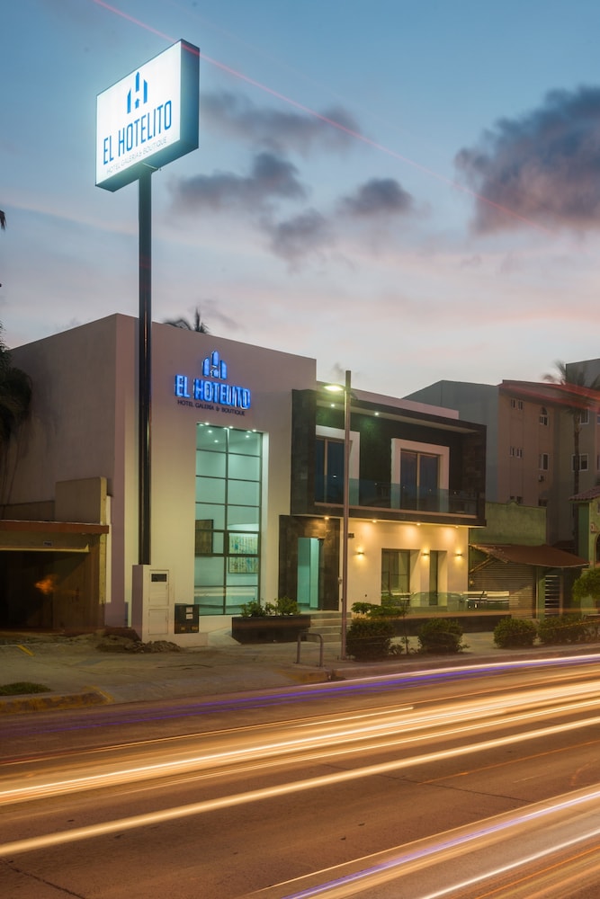 El Hotelito Boutique & Galería in Manzanillo, Mexico