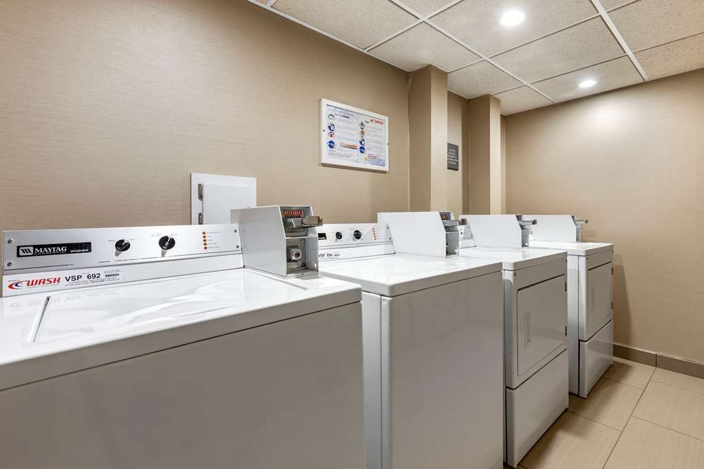 Comfort Inn Lansing West - photo 40