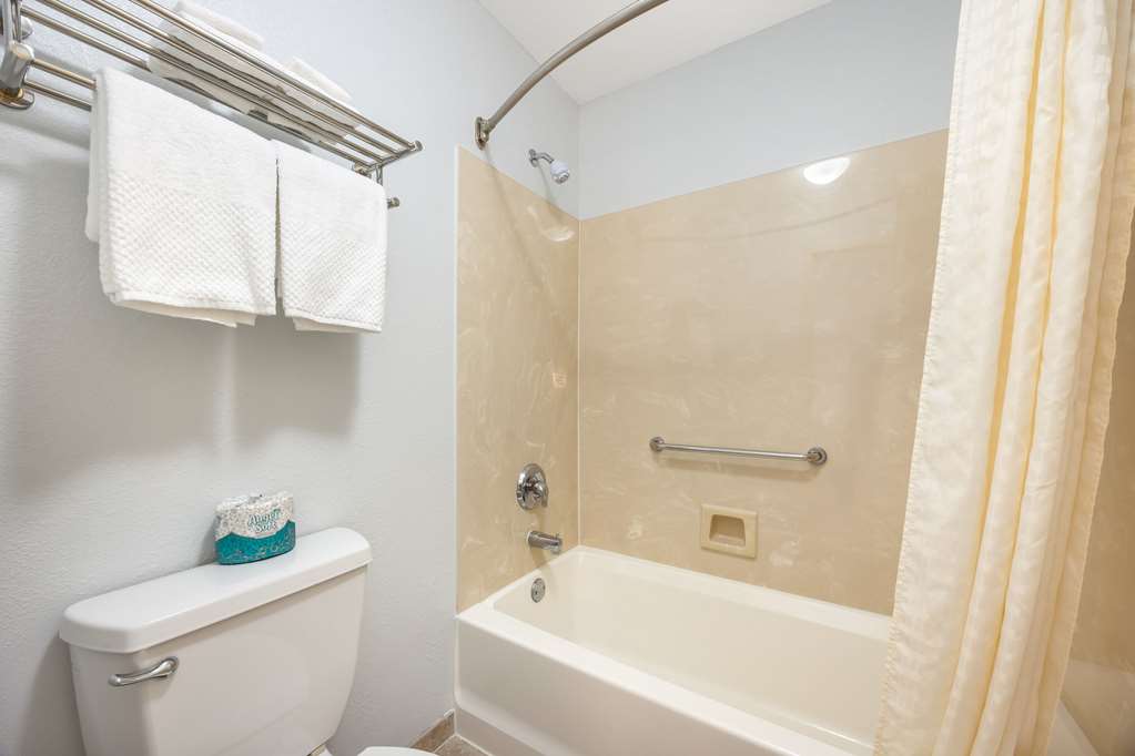Suburban Studios Branson On The Strip - photo 14