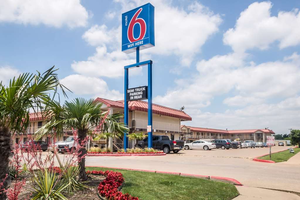Motel 6 Mesquite TX Rodeo Convention Ctr - featured photo