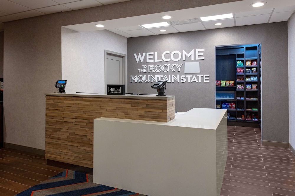 Hampton Inn Castle Rock - photo 18