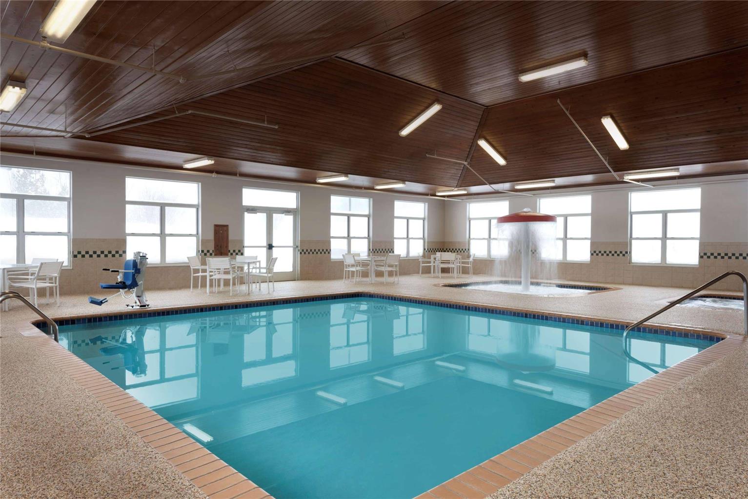 Country Inn & Suites by Radisson Houghton MI - photo 12