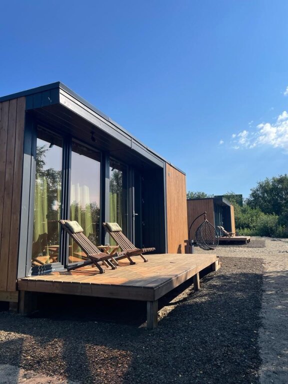 Baza Otdykha Golfstrim — hotel in Nikel