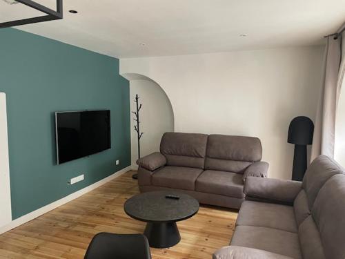 T3 Au Pied Des Pistes Cauterets in Cauterets, France